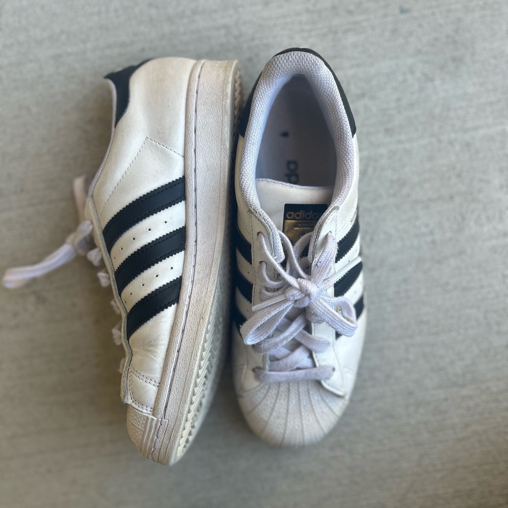 Adidas Classic White and Black Sneakers